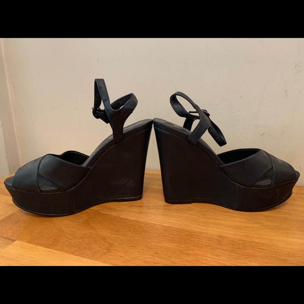 Aldo Black Wedges